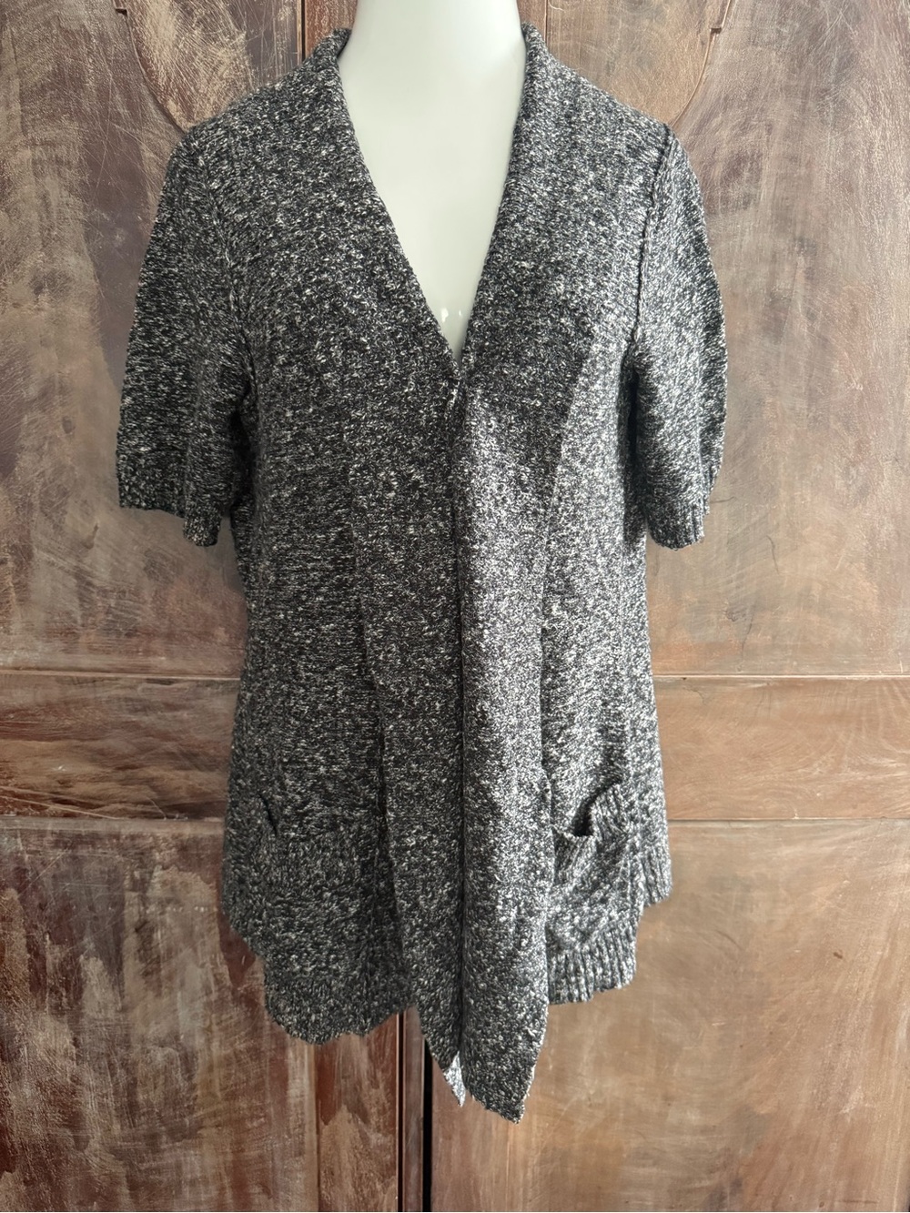 Maurices Black & White Marled Short Sleeve Open Cardigan